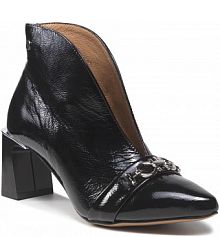 Botki na obcasie Maciejka czarne