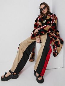 Płaszcz Puma  multicolor damski  532492