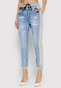 Spodnie dresowe Desigual niebieskie damskie Joggery DISNEY Mickey 22SWDD50  Regular Fit