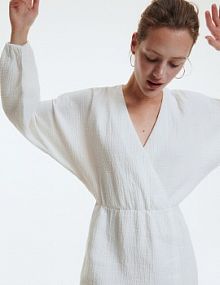 Bawełniana sukienka Reserved biała ZN168-00X