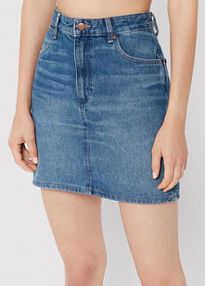 Spódnica jeansowa Wrangler niebieska W22VSF428  Mom Fit