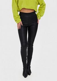 Spodnie skórzane Vero Moda czarna Z imitacji skóry Storm 10270787  Slim Fit