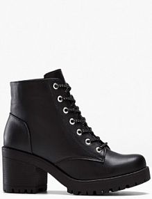 Botki sznurowane na obcasie słupkowym  damskie Bonprix