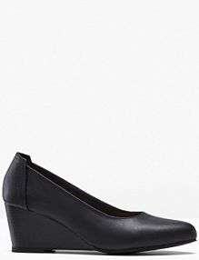 Czółenka na koturnie  Bonprix