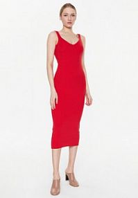 Sukienka dzianinowa MMC Studio czerwona 