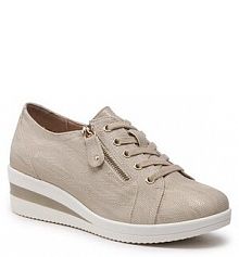 Półbuty na koturnie Clara Barson beżowe