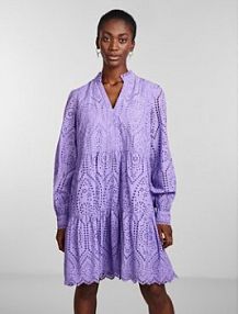 Sukienka codzienna YAS fioletowa 