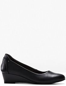 Czółenka Jana na koturnie, wygodna tęgość  Bonprix