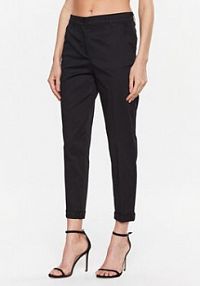 Chinosy Sisley czarne 