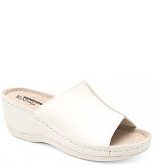 Klapki eleganckie Go Soft białe