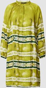 Sukienka mini z efektem batiku i wycięciem w kształcie łezki Zero zielona EAN 1082121868