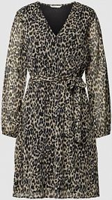 Sukienka ze wzorem na całej powierzchni model CERA Only biała EAN 15236376