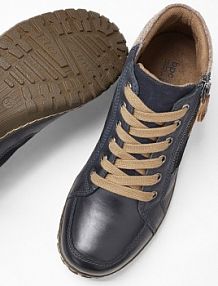 Sznurowane botki, wygodna szerokość  damskie Bonprix