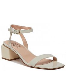 Sandały na obcasie AGL écru