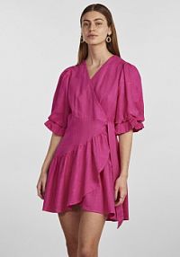 Sukienka codzienna YAS fioletowa 