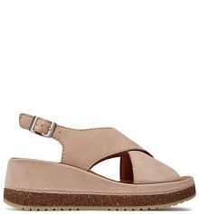 Sandały na obcasie Clarks różowe