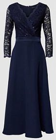 Sukienka koktajlowa z koronkowym obszyciem Swing granatowa EAN 5AE29100