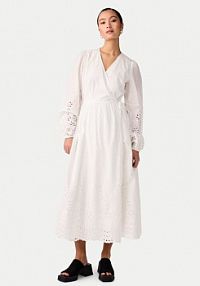 Sukienka codzienna YAS biała 