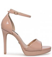 Szpilki Nine West beżowe