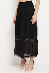 Czarna spódnica maxi o Rozkloszowanym Fasonie z Ozdobną Koronką Giadara sweet&girl