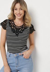 Czarno-Biały t-shirt z Bawełny z Koronką przy Dekolcie i Rękawach Alilama fashion damski