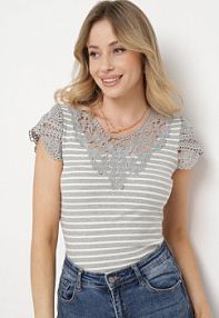 Szary t-shirt z Bawełny z Koronką przy Dekolcie i Rękawach Alilama fashion damski