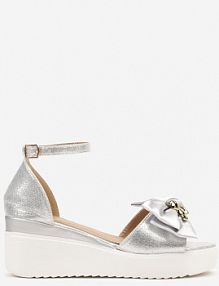 Srebrne sandały z Ekozamszu na Niskim Koturnie z Kokardą i Sprzączką Rottiana Renee