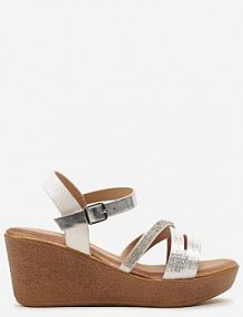 Srebrne sandały na Koturnie Zapinane na Sprzączkę z Cyrkoniami Wykończone Metaliczną Nitką Herasta Renee