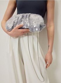 Torebka kopertówka z cekinami Reserved srebrna 4571Y-SLV