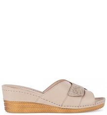 Klapki Go Soft beżowe damskie