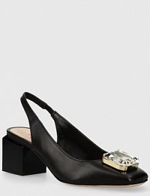 Czółenka AGL  czarne D169003PCSOFT