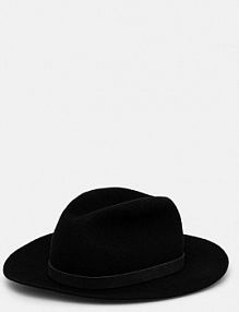 Kapelusz Emporio Armani  czarny damski 637044.4F510