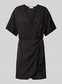 Kombinezon w kopertowym stylu model Diane EDITED czarny EAN Wickel Jumpsuit6