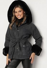 Czarno-Szara Jeansowa kurtka z Kapturem i Paskiem oraz Futerkiem na Napy Tarasima Born2Be damska