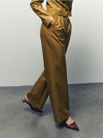 Szerokie spodnie z imitacji skóry Reserved oliwkowa 870BK-91X