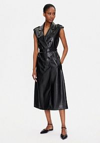 Sukienka skórzana BOSS czarna Z imitacji skóry