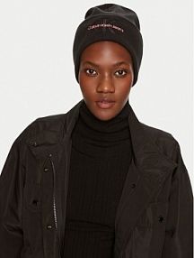 Czapka zimowa Calvin Klein czarna damska 