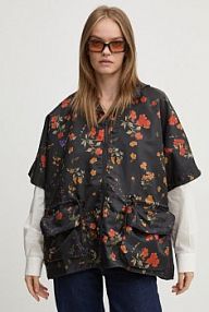 Kurtka przejściowa Desigual  czarna damska 24WAIY07