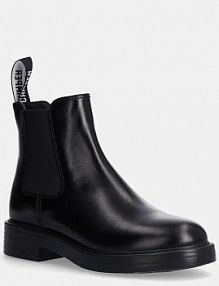 Sztyblety Camper czarne damskie K400761.001