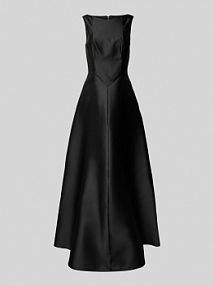 Sukienka wieczorowa o kroju bez rękawów Swing czarna EAN 5AF19600