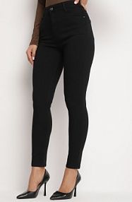 Czarne Dopasowane jeansy z Bawełną i Wysokim Stanem Ortina Born2Be damskie