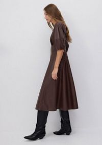 Sukienka z imitacji skóry Reserved brązowa 218CZ-88X