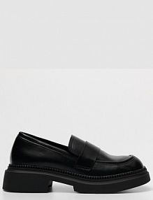 Loafersy na grubej podeszwie House czarne 478BV-99X