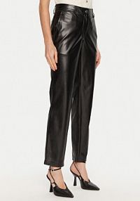 Spodnie skórzane Guess czarna Z imitacji skóry