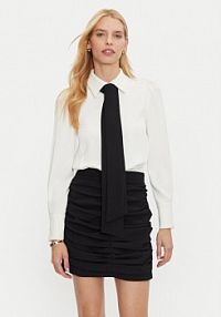 Sukienka codzienna Silvian Heach biała 