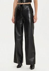 Spodnie skórzane Guess czarna Z imitacji skóry