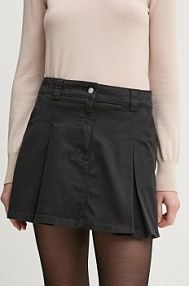 Spódnica mini Tommy Jeans  czarna DW0DW19366