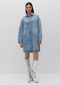Jeansowa sukienka z aplikacjami Reserved niebieska YT210-50J
