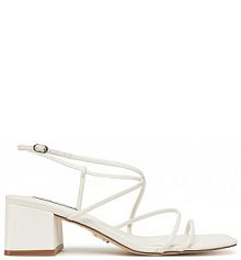 Sandały na obcasie Steve Madden białe