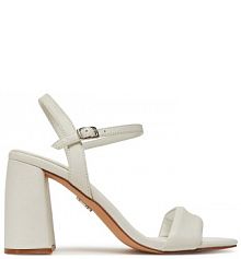 Sandały na obcasie Steve Madden białe